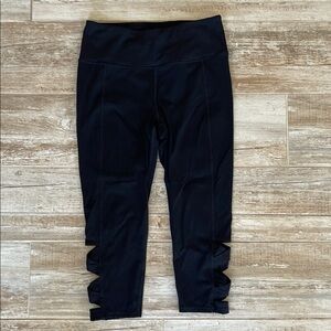 GAIAM Black Leggings with Side Cutouts Size Lg